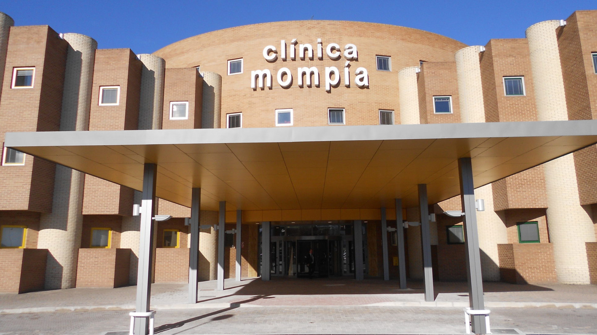 Clínica Mompía COVID-19 Global Safe Site