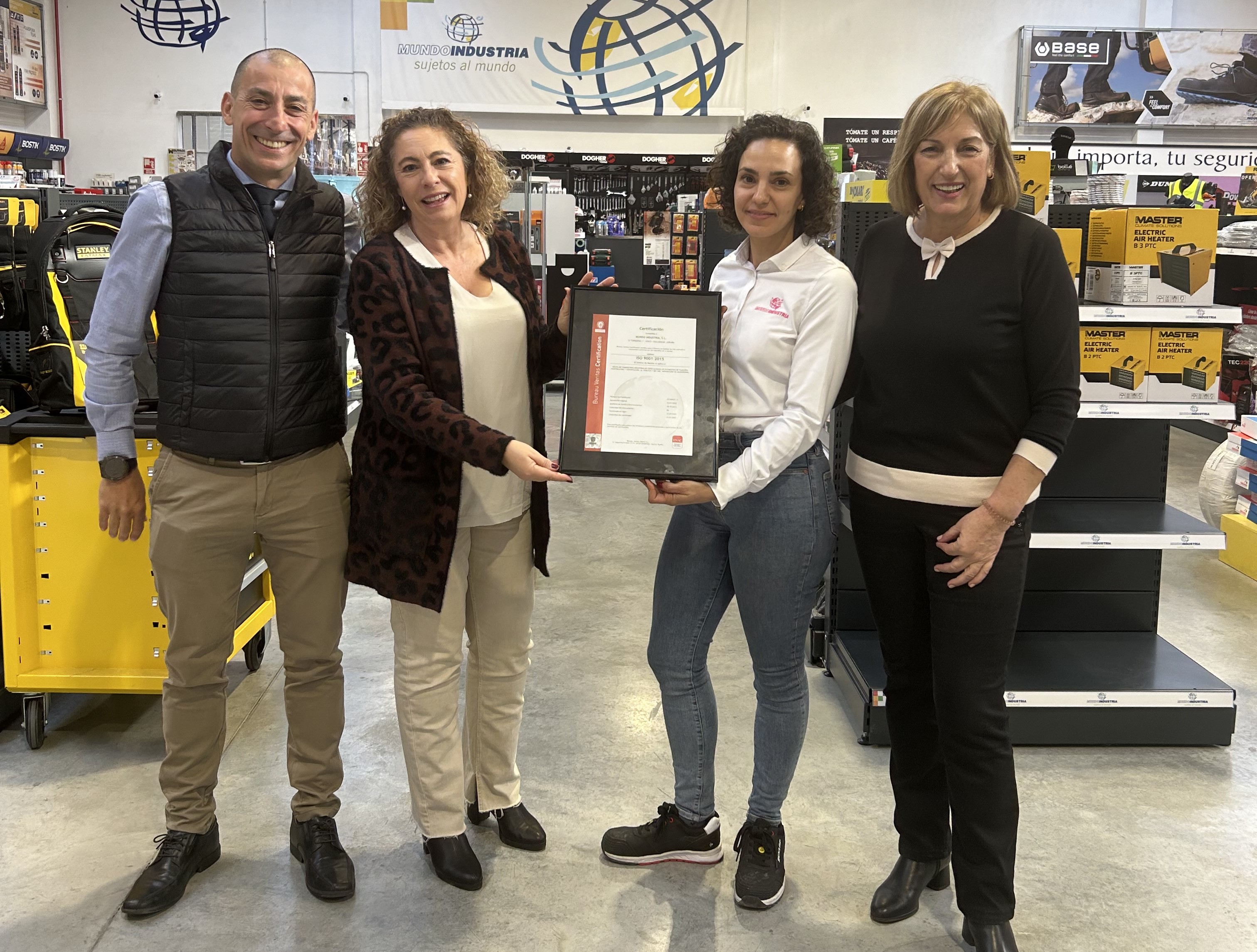 Entrega certificado Mundo Industria