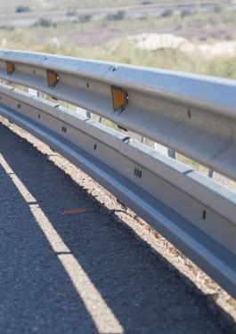 Barreras de seguridad de protección para motoristas